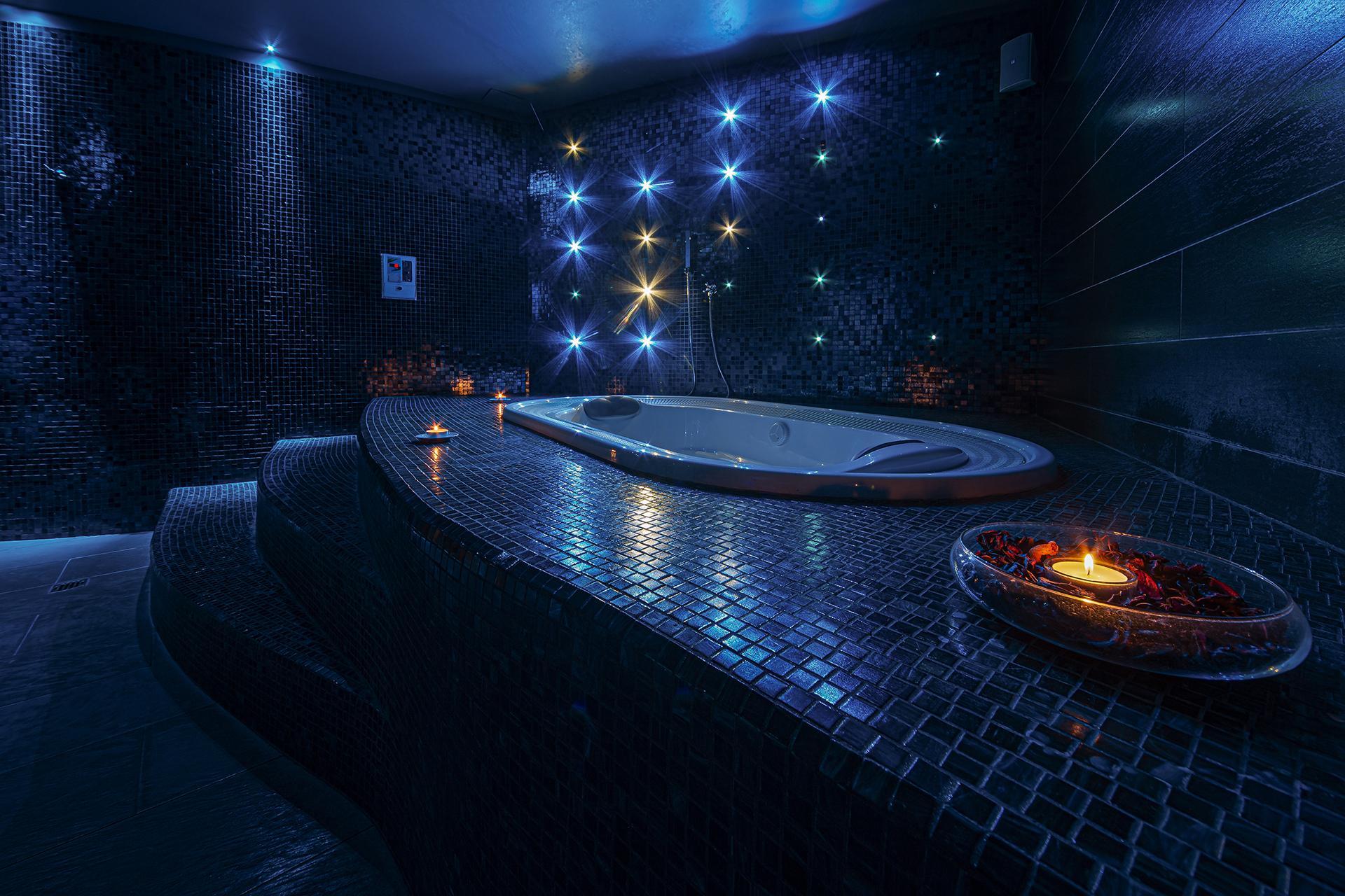 Hotel For You Чернуско-суль-Навильо Экстерьер фото